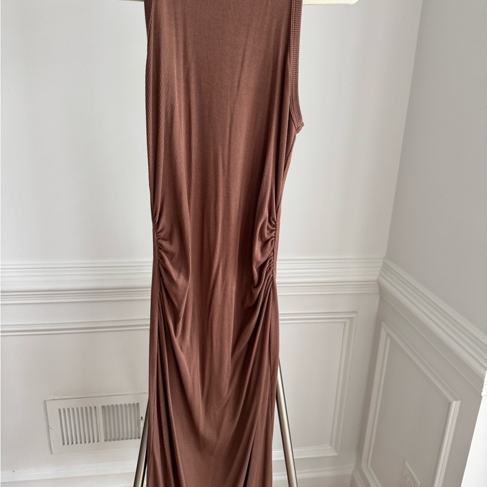 Heart & Hips Maternity Chocolate Brown Sleeveless Ribbed Dress Size Small - Picture 3 of 6